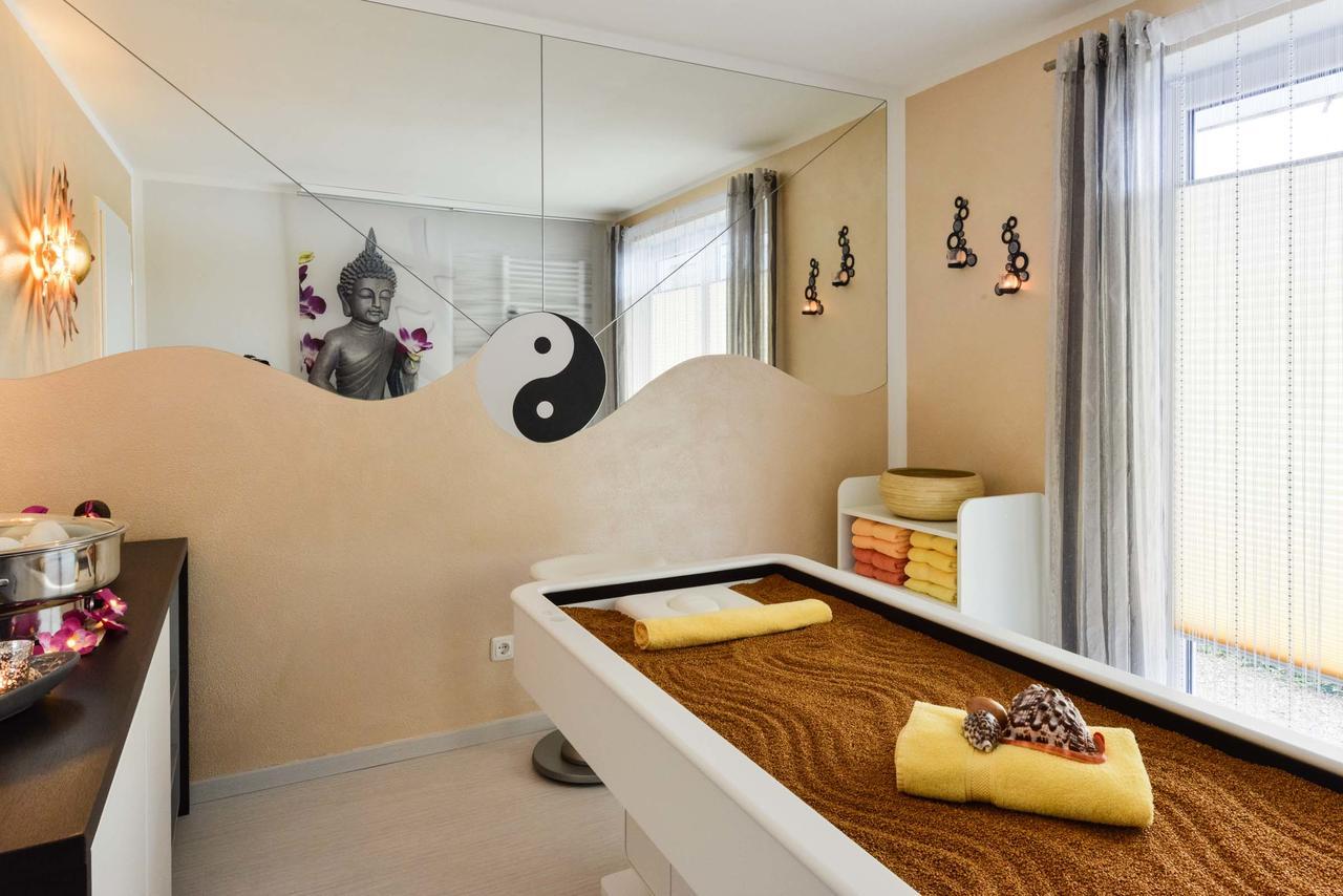Ferienhotel Hahn Garni โรพอลดิง ภายนอก รูปภาพ