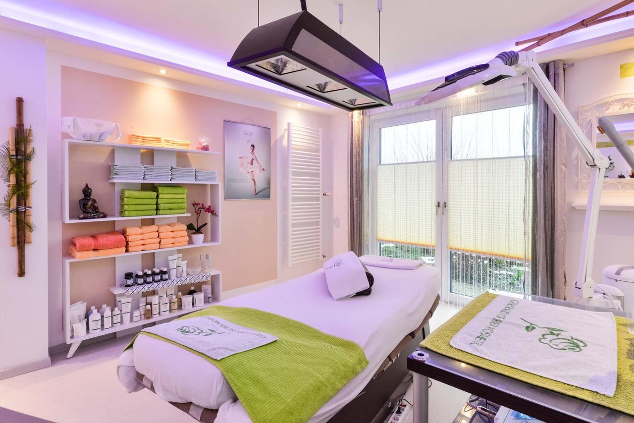 Ferienhotel Hahn Garni โรพอลดิง ภายนอก รูปภาพ